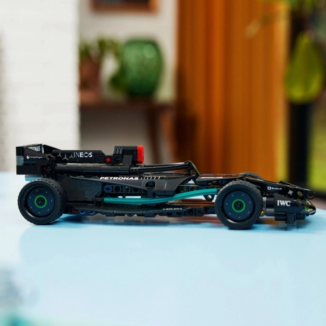 set tehnic lego mercedes-amg f1 w14 e performance pull-back