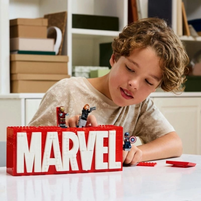 Set de construcție super-eroi MARVEL cu minifigurine