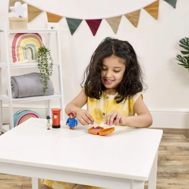 Rainbow Paddington și scrisorile pentru mătușa Lucy