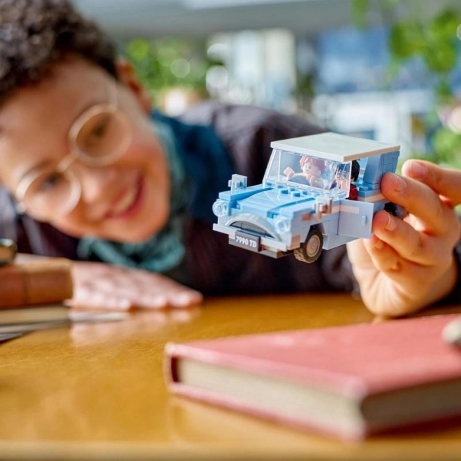 Lego Harry Potter Mașina Zburătoare Ford Anglia