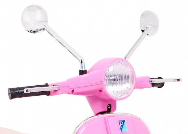 Scuter electric Vespa pentru copii roz