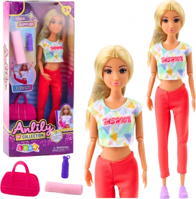 Păpușa Anlily cu accesorii pentru yoga