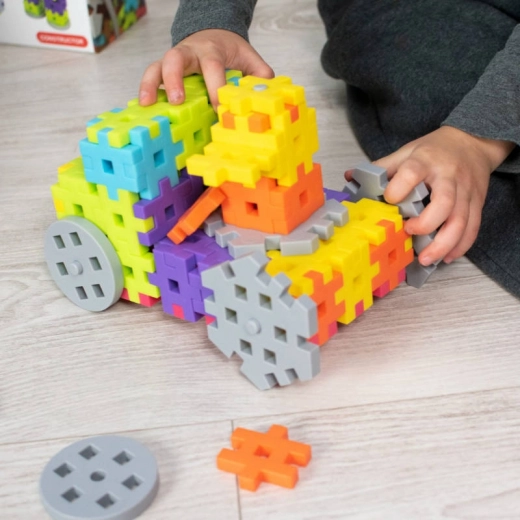 Joc creativ și distractiv