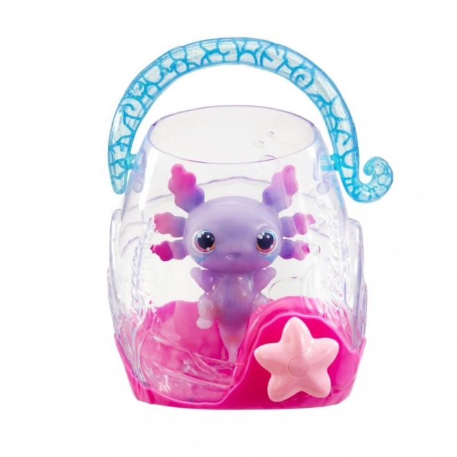 Axolotl luminos în acvariu