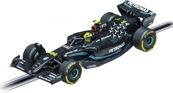 MERCEDES-AMG F1 W14 cu numărul 44 pentru un condus precis