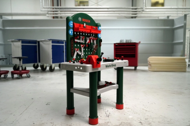 Atelier pentru copii Bosch cu 82 de piese