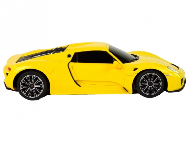 Automobil R/C Porsche 918 cu telecomandă galben 1:24