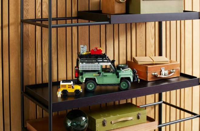 Compatibil cu modelele LEGO mai mari