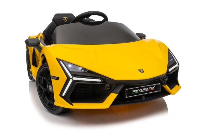 Auto Lamborghini Revuelto Galben