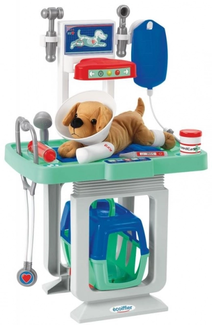 Clinica veterinară Ecoiffier cu jucării de pluș