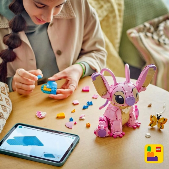 Model LEGO Disney Andílek mobil din seria Lilo și Stitch