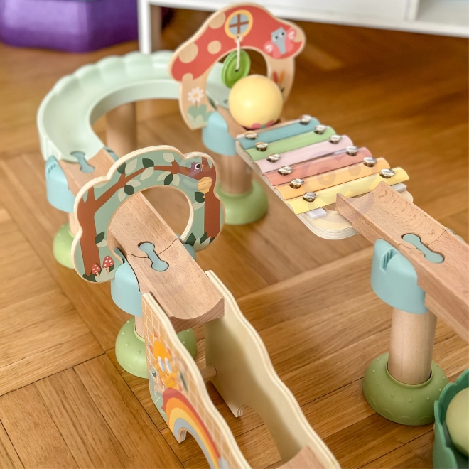 Traseu din lemn cu bile și xilofon Tooky Toy 44 piese