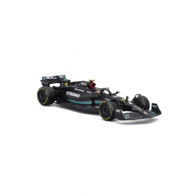 Model metalic Formula 1 Mercedes-AMG F1 W14 E Performance