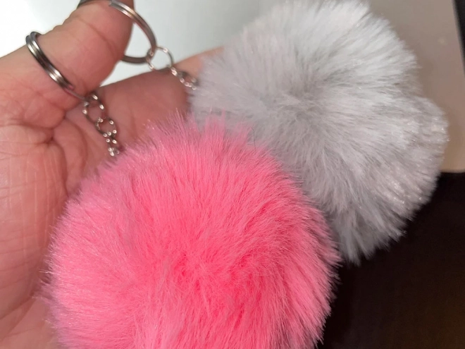 Pompom de blană pentru chei și genți