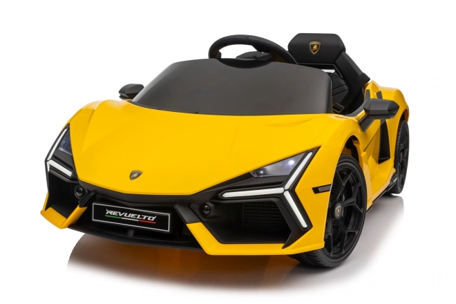 Auto Lamborghini Revuelto Galben