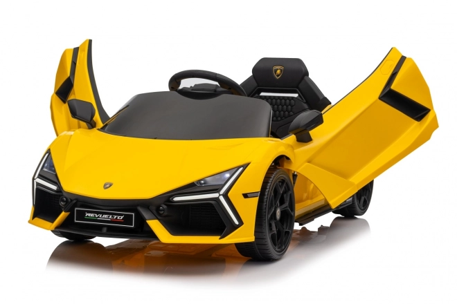 Auto Lamborghini Revuelto Galben