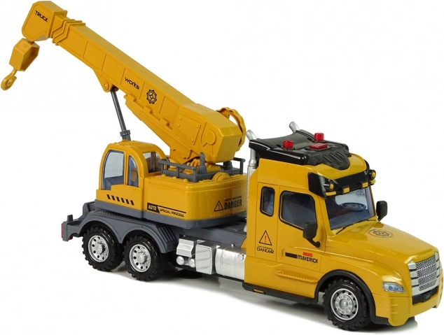 Camion galben telecomandat cu macara și sunete