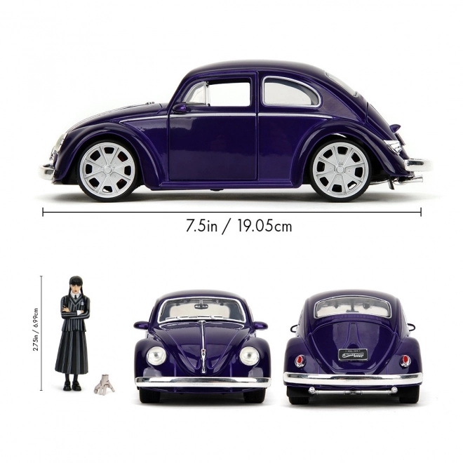 mașină VW Beetle 1972 1:24 cu figurina Wednesday