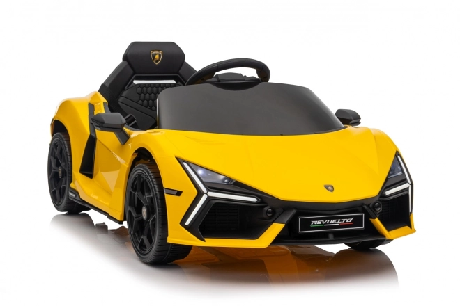 Auto Lamborghini Revuelto Galben