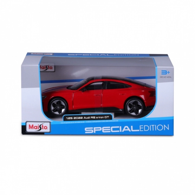 mașină model Audi RS E-tron GT 2022 roșu scara 1:25