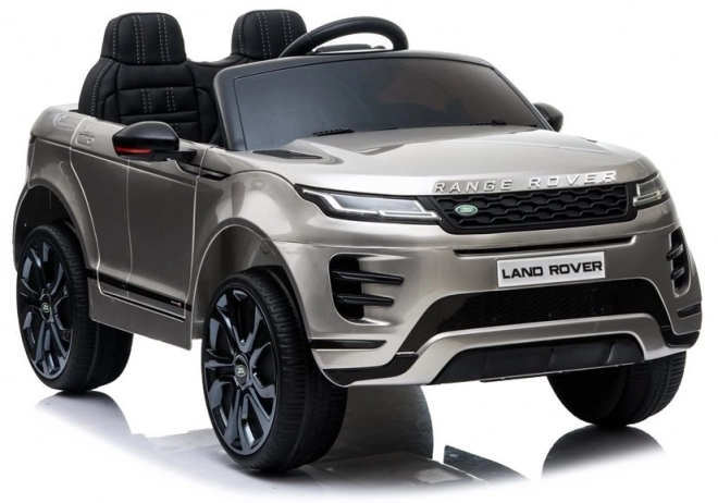 Mașină electrică Range Rover Evoque argintie