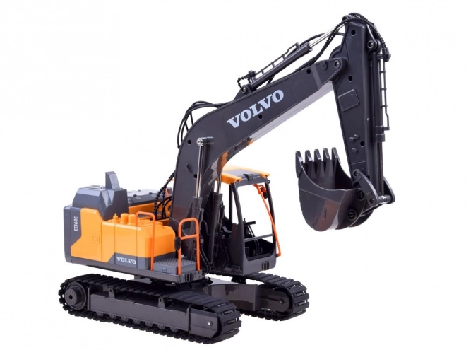 Excavator mare cu telecomandă de la Volvo