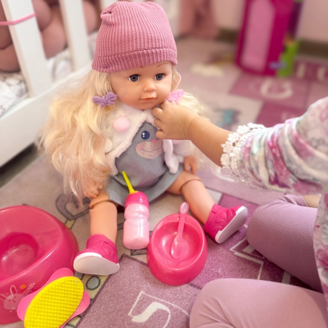 Păpușa interactivă Zosia cu șapcă 43 cm cu accesorii