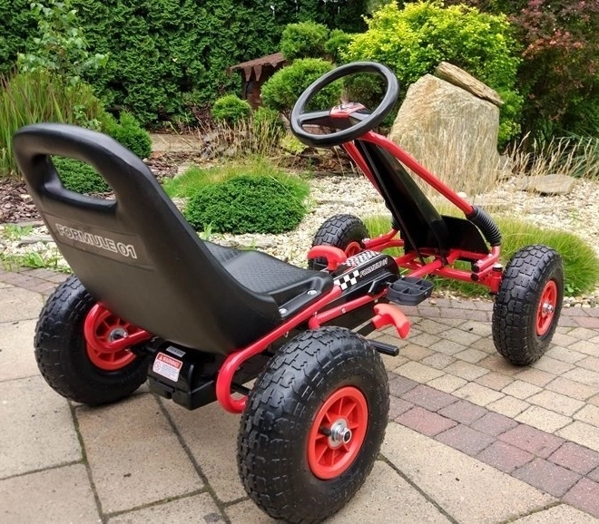 Kart cu pedale + Anvelope gonflabile + Scaun reglabil – Roșu