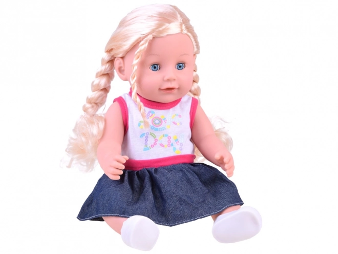 Păpușa adorabilă cu codițe blonde și accesorii