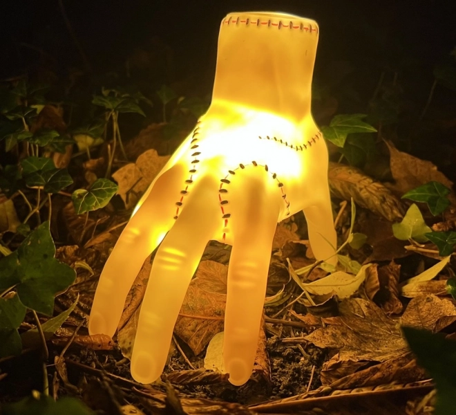 Lampa LED Wednesday "Thing"