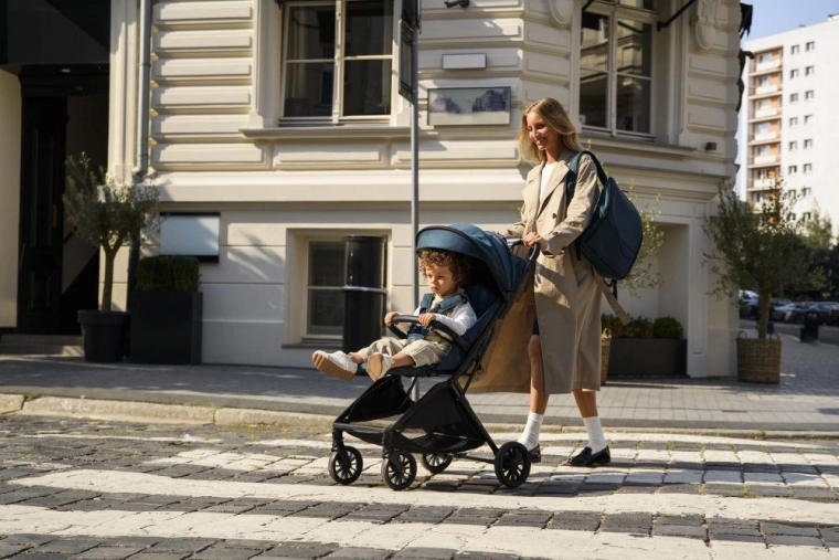 Pliare automată printr-un singur buton