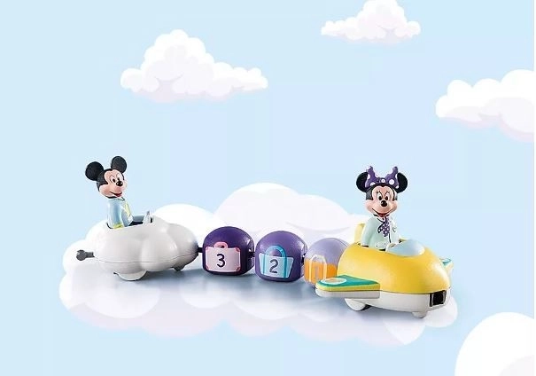 Set figurine Mickey și Minnie plimbare printre nori