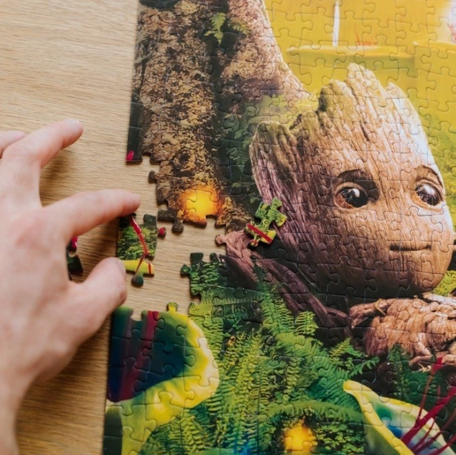 Puzzle 1000 de piese Groot Marvel Premium Plus