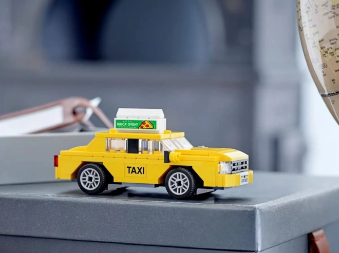 LEGO Creator 40468 Taxi galben