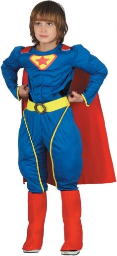 Costum de carnaval erou pentru copii