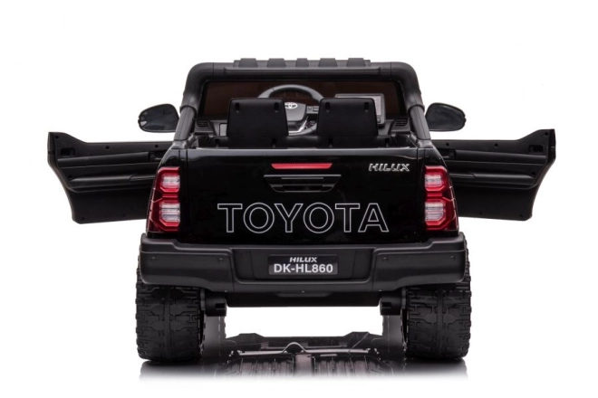 mașină electrică Toyota Hilux neagră