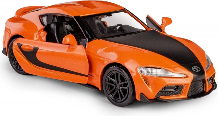 Mecanism pull-back pentru o plimbare distractivă