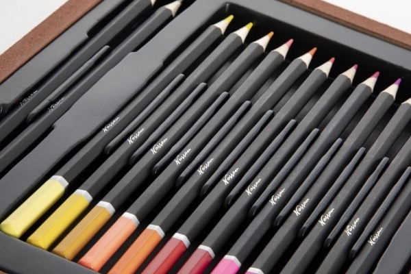 Set pictură creativ Art Box 103 piese în valiză de lemn