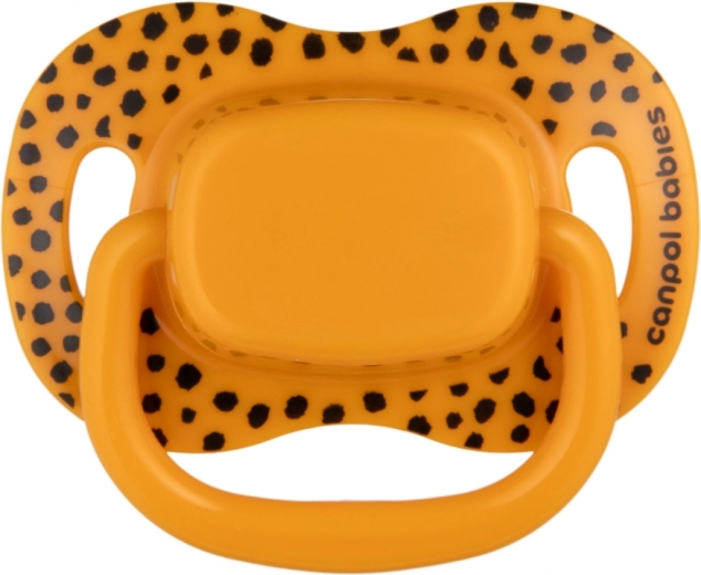 Scut ventilat și mâner comod