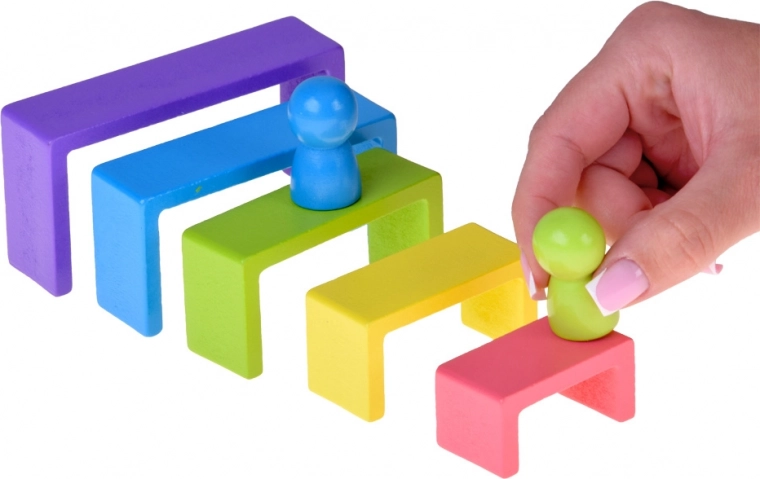 Principii Montessori pentru joc independent