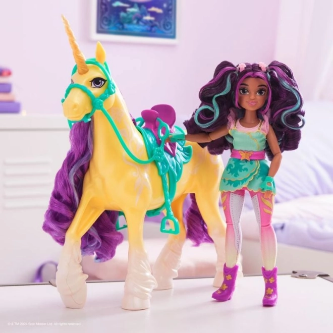 Păpușa Unicorn Academy Ava 24 cm