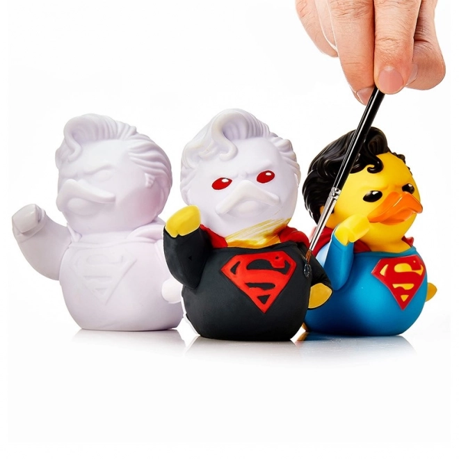 Kachniță Tubbz DIY Superman de la DC Comics
