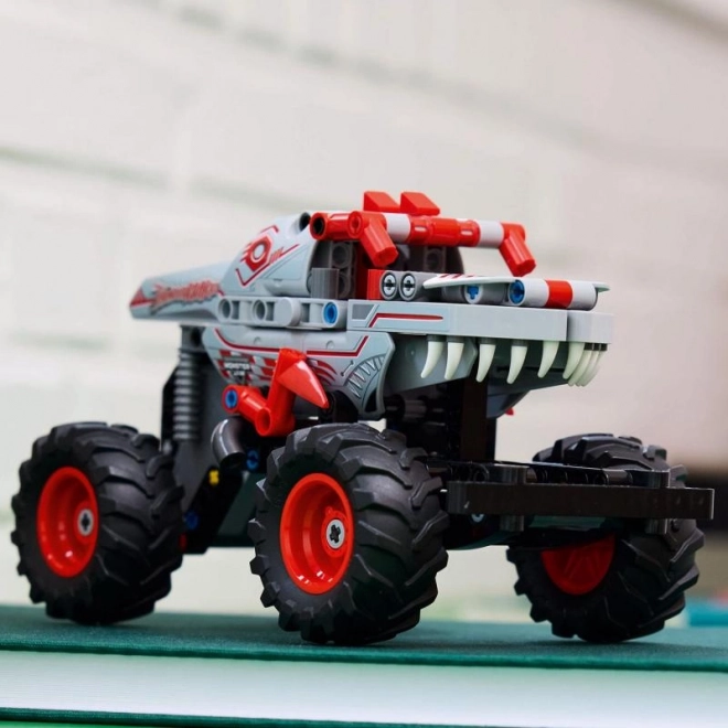 Lego Technic Monster Jam Thunderroarus cu mecanism pull-back