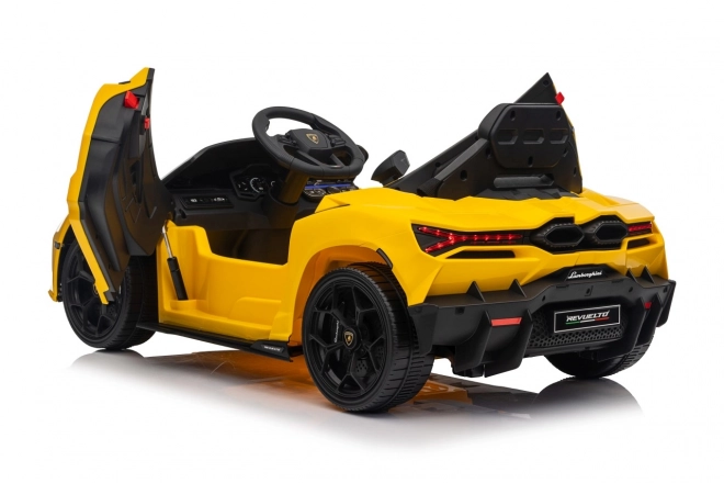 Auto Lamborghini Revuelto Galben