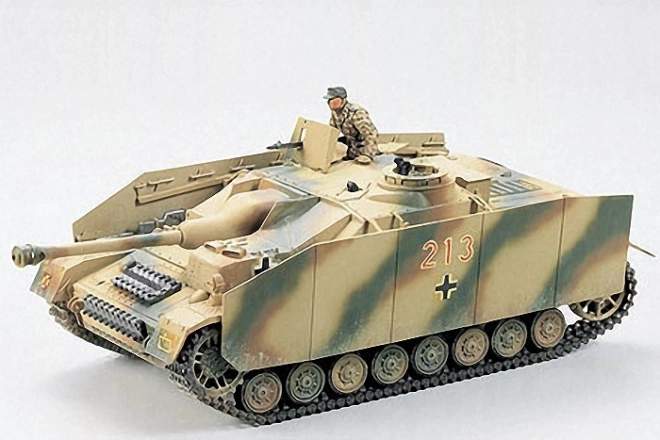 Model plastic tanc Sturmgeschutz IV