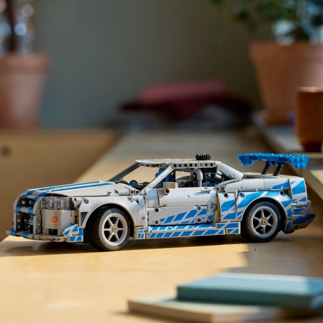 Klocki Technic Nissan Skyline GT-R din filmul Fast and Furious
