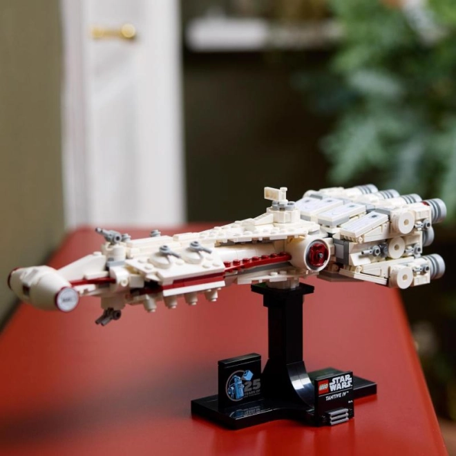 Model de colecție Tantive IV