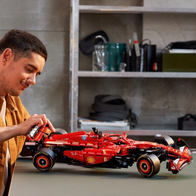 Cărămizi Technic F1 Monopost Ferrari SF-24