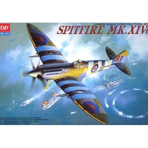Model avion Supermarine Spitfire Mk. XIV-C 1:48