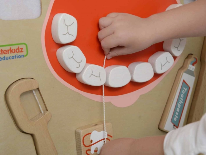 Tablă senzorială igiena orală Montessori